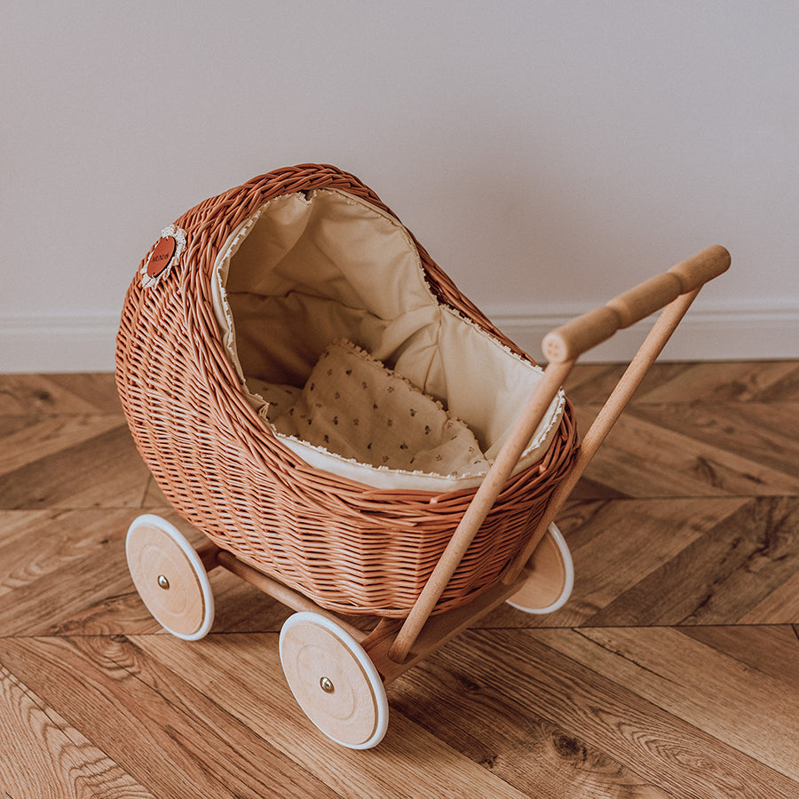 Wicker doll pram in natural color with berry bedding - LILI