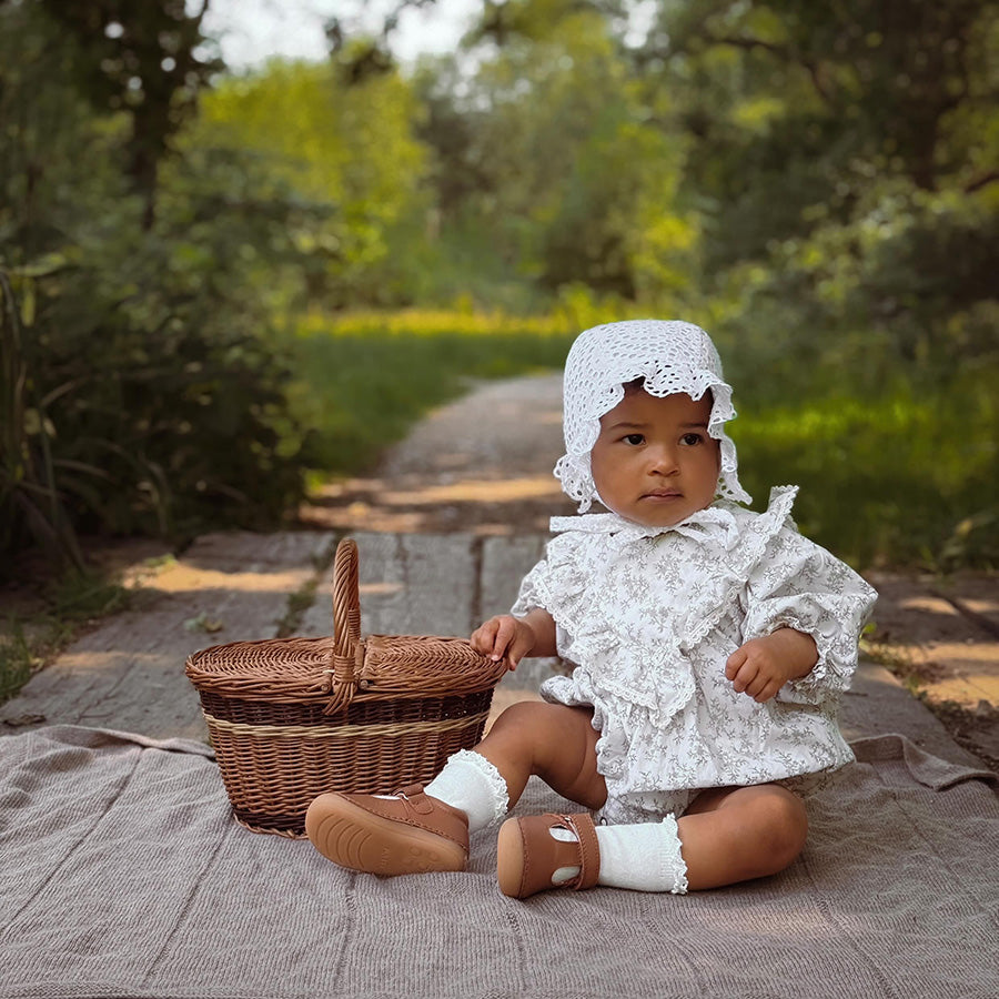 Wicker picnic basket for children